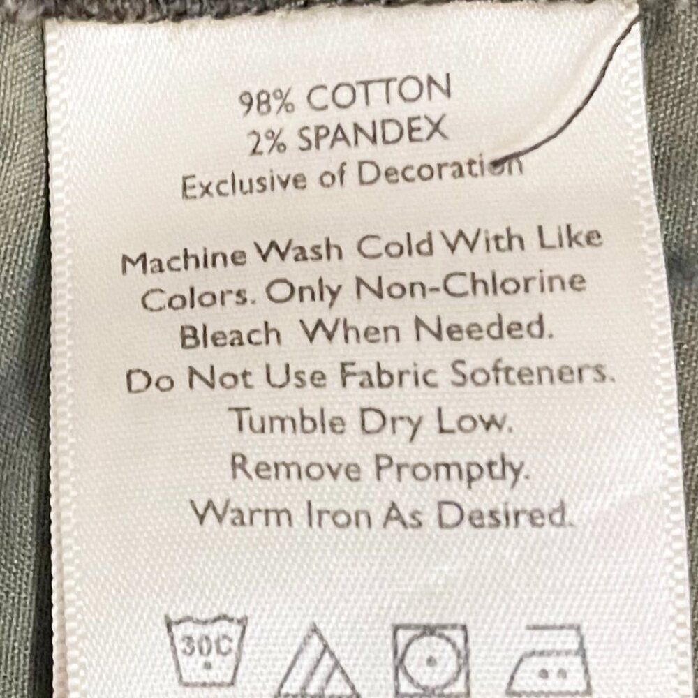Eddie Bauer Women’s Cropped Cargo Pants Gray Roll Tab Outdoor Casual - Size 6 - Picture 5 of 8